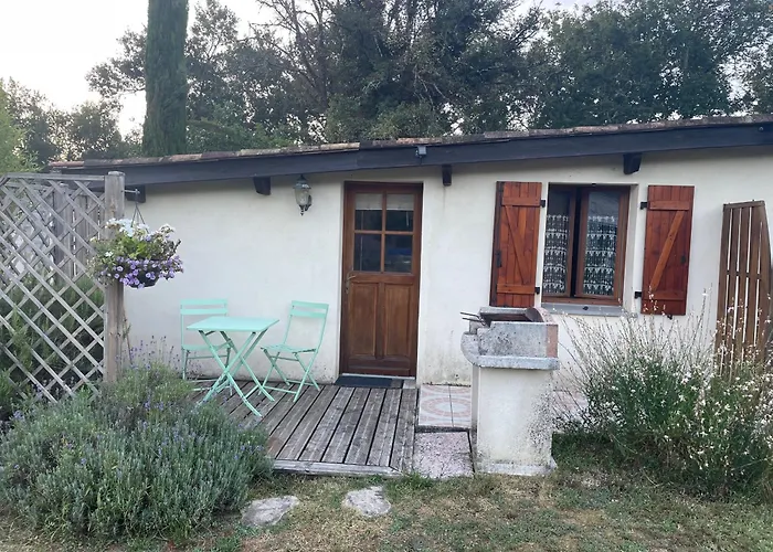 Ti-case * Bussac-Foret